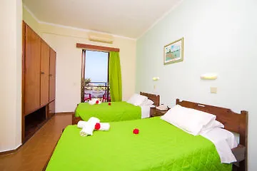 Triton Garden Hotel 3*