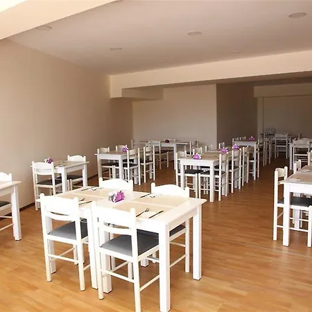 Triton Garden 3* Малиа